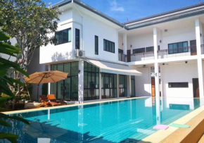 超大泳池 临近古城 静谧空间 度假团建 家庭旅行 Party & Relax